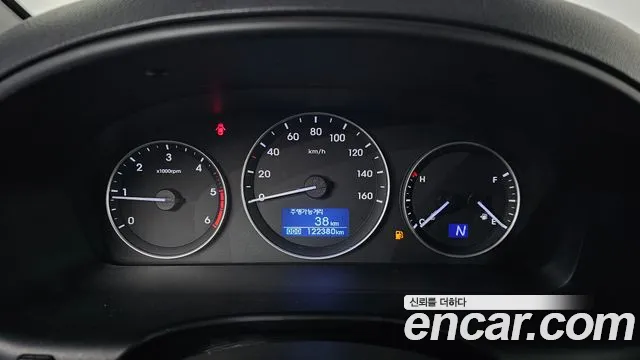 Hyundai Starex 2019 thumb 7