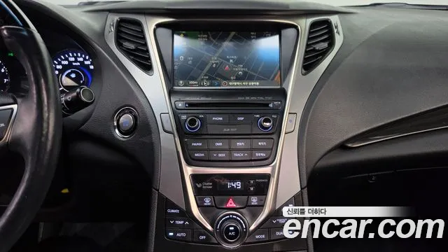 Hyundai Grandeur 2014 thumb 12