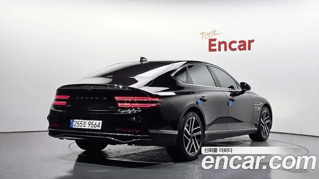 Genesis G80 2024 thumb 2