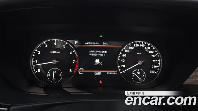 Genesis G90 2017 thumb 7