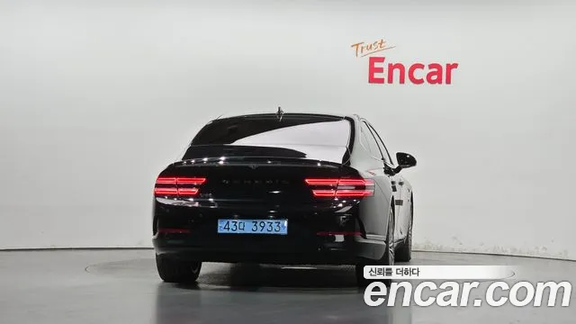 Genesis G80 2022 thumb 4