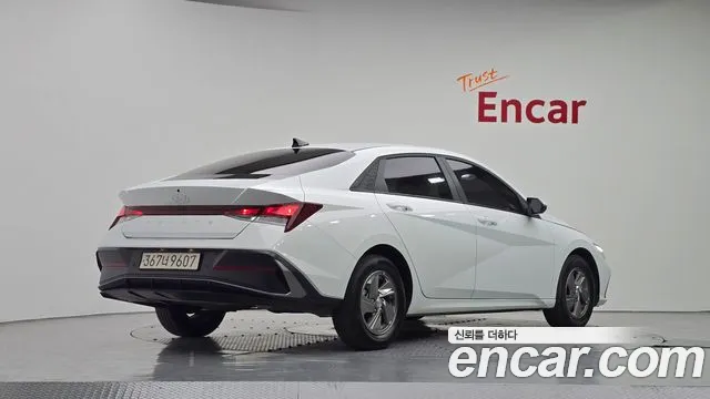 Hyundai Avante 2024 thumb 2