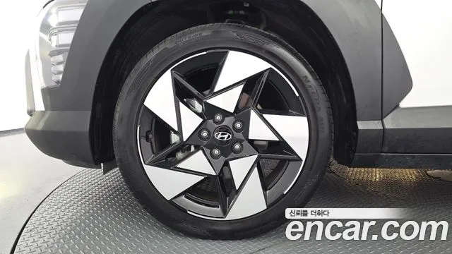 Hyundai Kona 2023 thumb 5