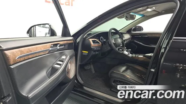 Genesis G90 2019 thumb 10