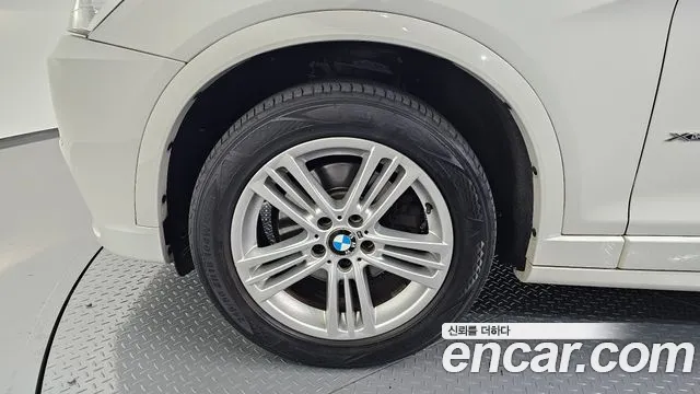 BMW X3 2013 thumb 4