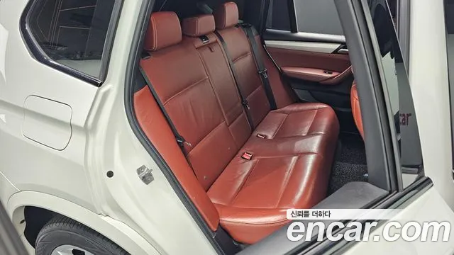 BMW X3 2013 thumb 10