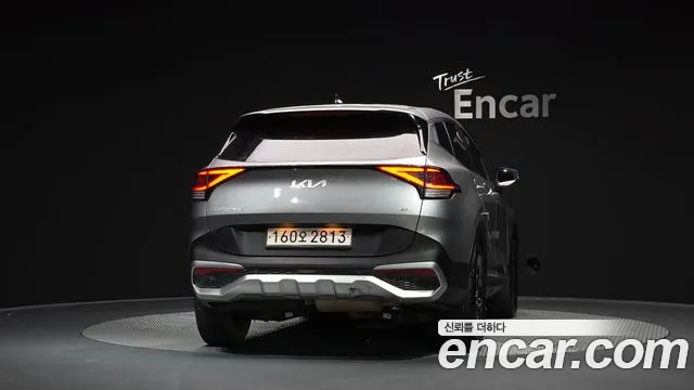 Kia Sportage 2023 thumb 4