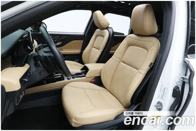 Lincoln Corsair 2022 thumb 10