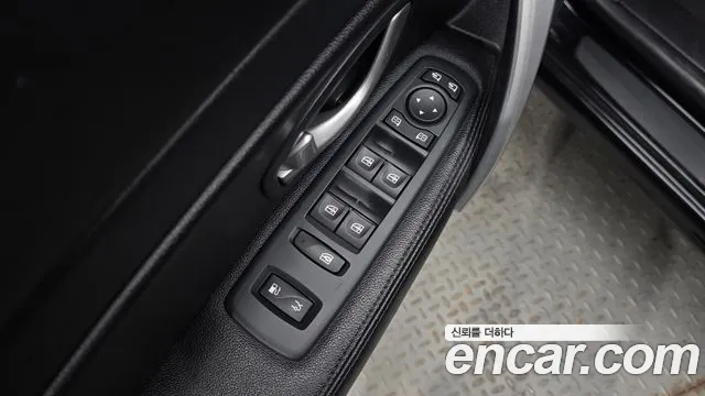 Renault-KoreaSamsung SM5 2017 thumb 12