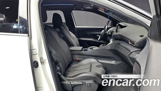 Peugeot 3008 2019 thumb 11