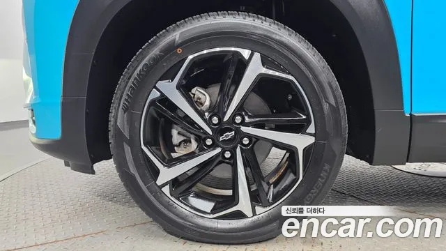 ChevroletGMDaewoo TrailBlazer 2021 thumb 5