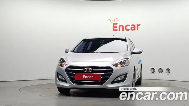 Hyundai i30 2015 thumb 3