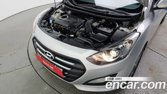 Hyundai i30 2015 thumb 6