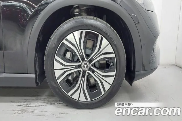 Mercedes-Benz EQE 2026 thumb 5