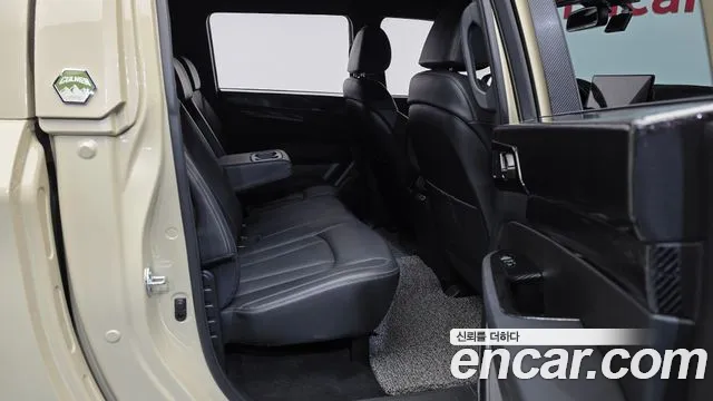 KG_Mobility_Ssangyong Rexton 2024 thumb 12