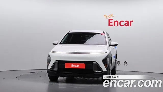 Hyundai Kona 2023 thumb 3