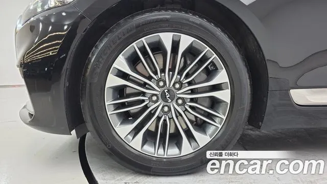 Kia K9 2023 thumb 5