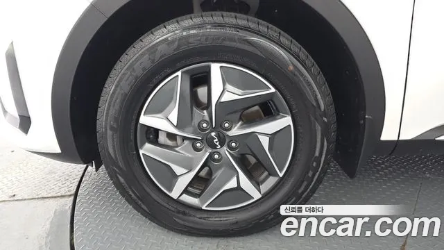 Kia Sorento 2023 thumb 5