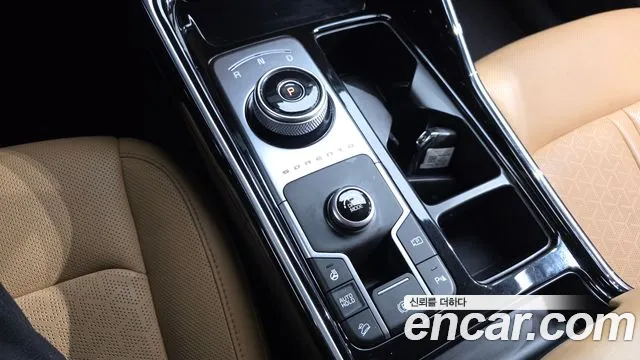 Kia Sorento 2023 thumb 9