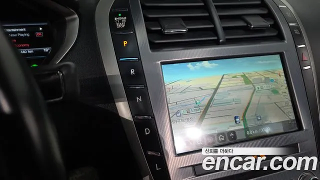 Lincoln MKZ 2018 thumb 8