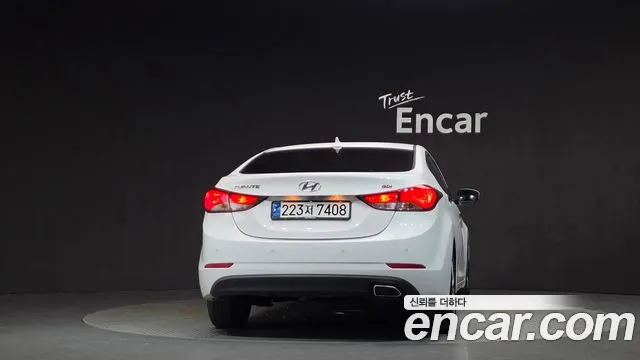 Hyundai Avante 2014 thumb 4