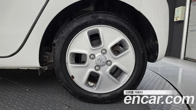 Kia Ray 2018 thumb 5