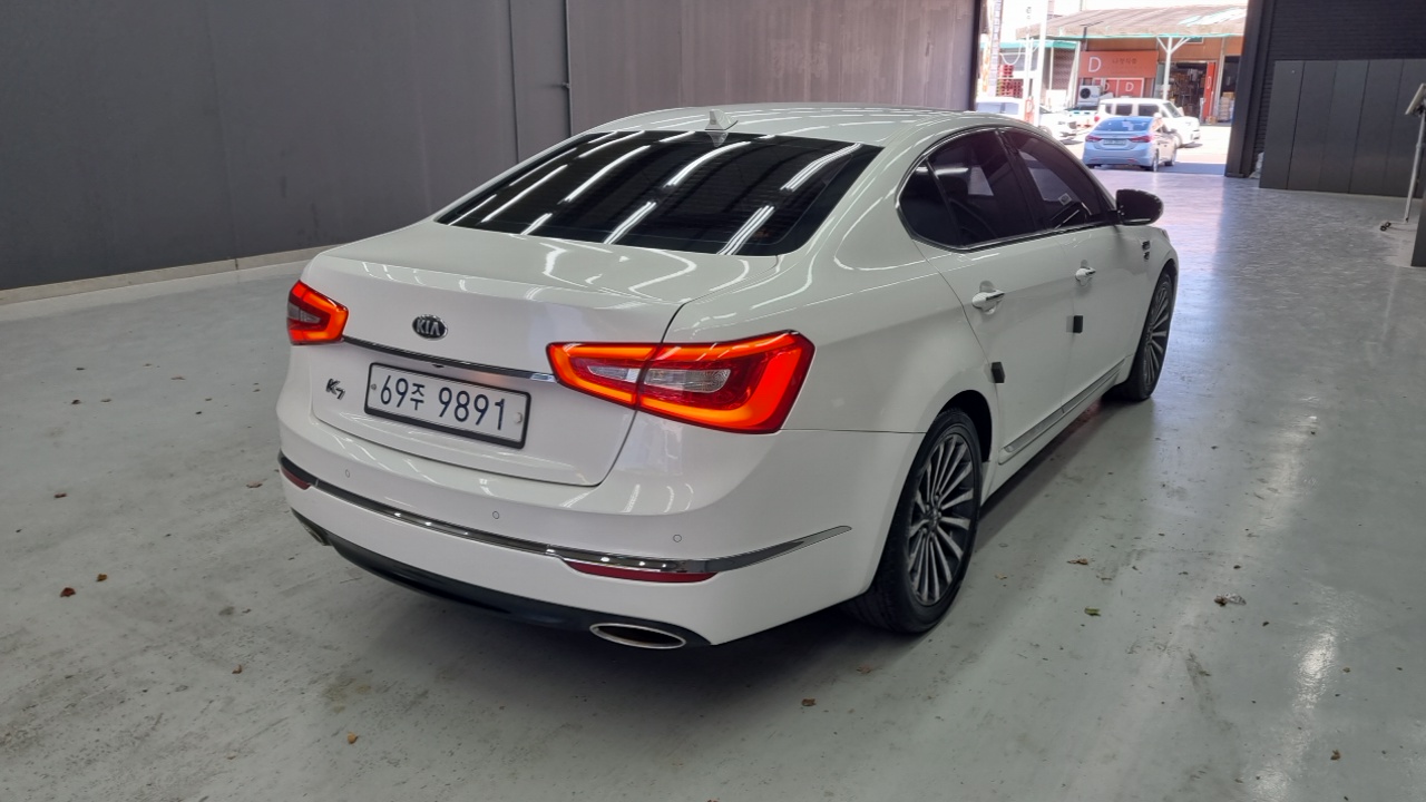 Kia K7 2013 thumb 2
