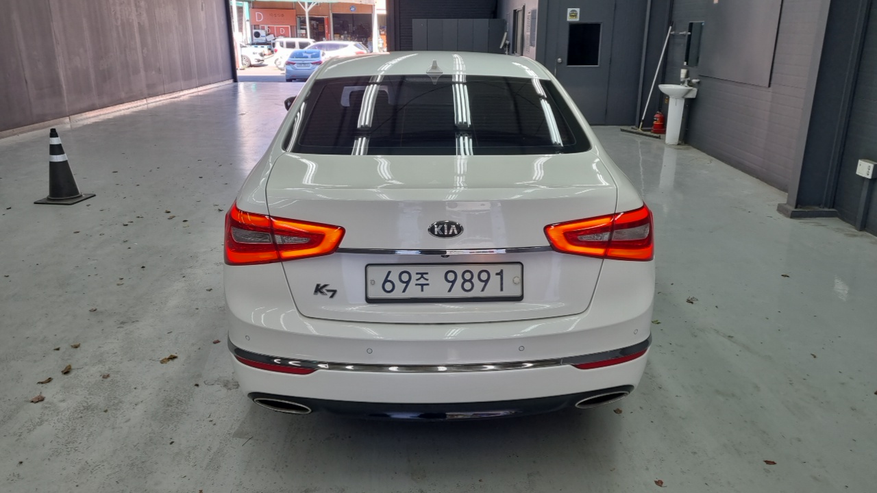 Kia K7 2013 thumb 4