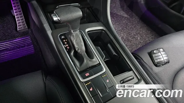 Kia K5 2017 thumb 9