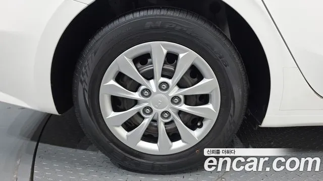 Kia K3 2022 thumb 5