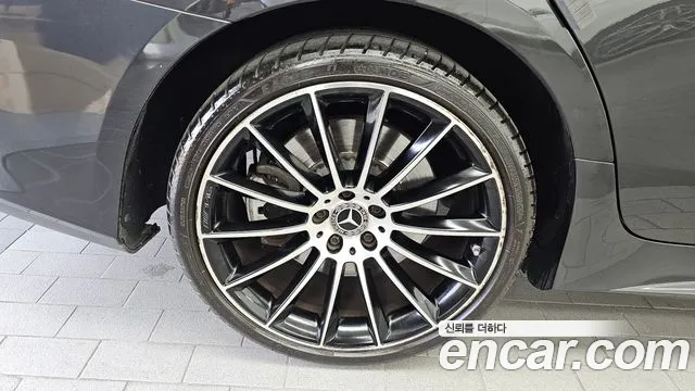 Mercedes-Benz CLS-Class 2019 thumb 5