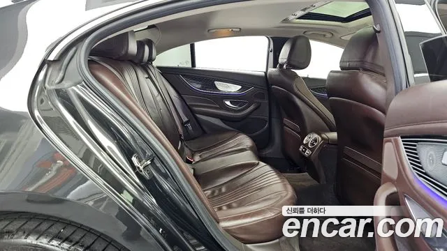 Mercedes-Benz CLS-Class 2019 thumb 12