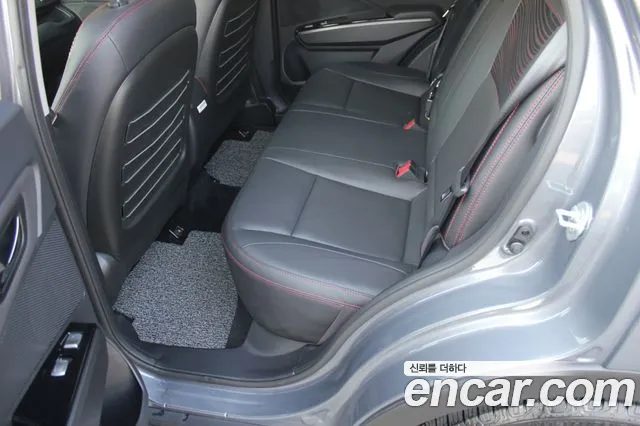 KG_Mobility_Ssangyong TIBOLI 2018 thumb 10