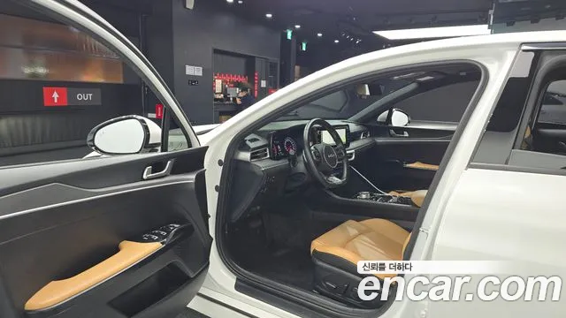 Kia K5 2023 thumb 10