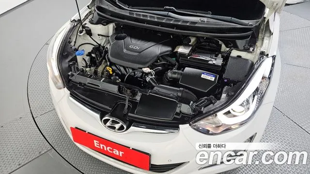 Hyundai Avante 2015 thumb 6