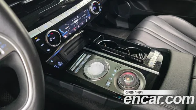 Genesis G80 2022 thumb 9