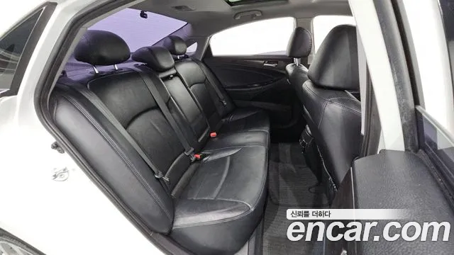 Hyundai Sonata 2013 thumb 11