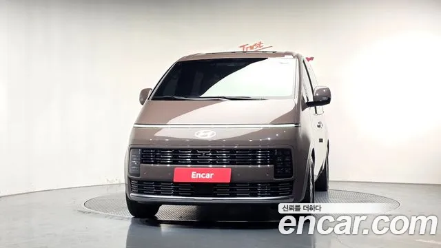 Hyundai Staria 2026 thumb 3