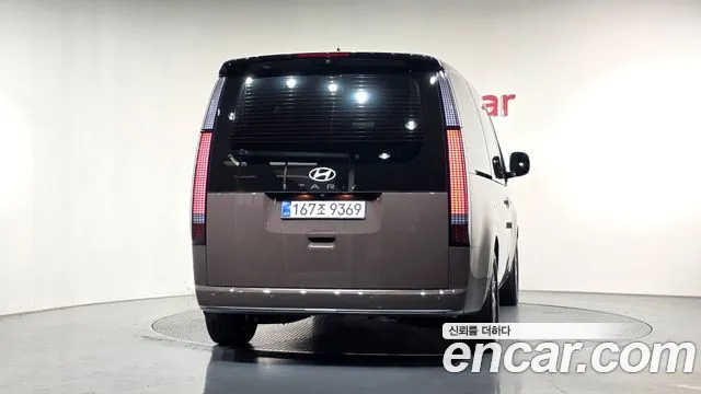 Hyundai Staria 2026 thumb 4