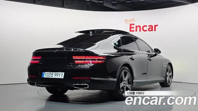 Genesis G80 2023 thumb 2