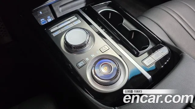 Genesis G80 2023 thumb 9