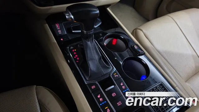 Kia Carnival 2019 thumb 9