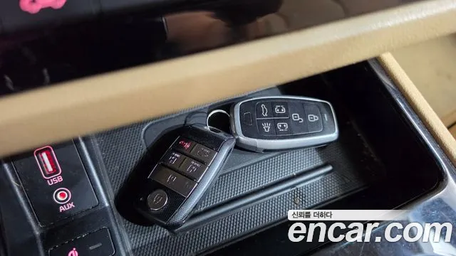 Kia Carnival 2019 thumb 12