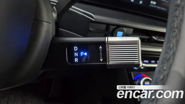 Hyundai Santa Fe 2024 thumb 9