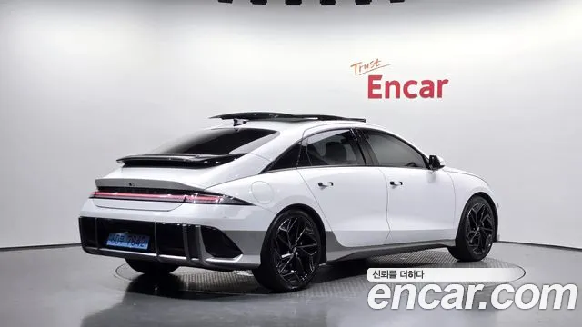 Hyundai IONIQ 6 2022 thumb 2