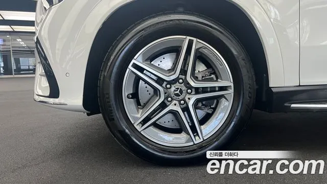 Mercedes-Benz GLE 2026 thumb 5