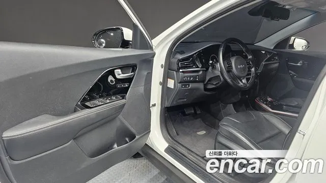 Kia Niro 2021 thumb 10