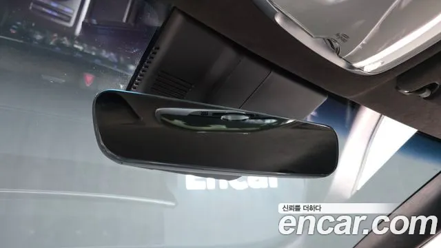 Genesis G80 2022 thumb 10