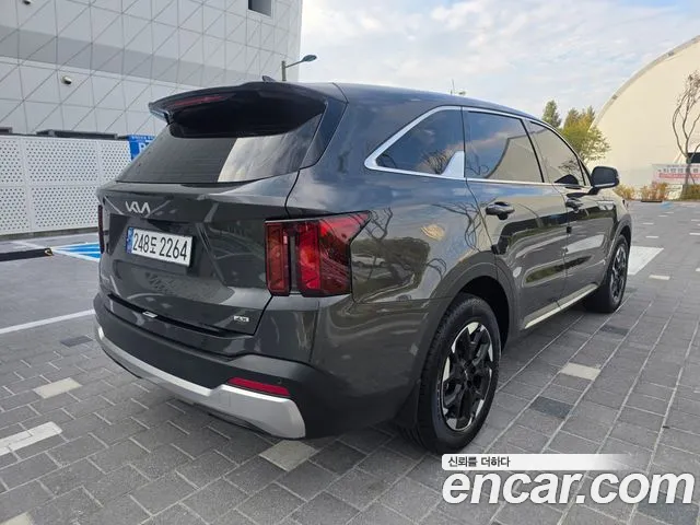 Kia Sorento 2024 thumb 4