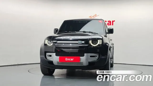 Land Rover Defender 2021 thumb 3